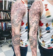 Dedicated to the tattoo lovers worldwide Karajishi Botan Sleeve Outline Complete By Billy Whitney Of 808 Tattoo Irezumi