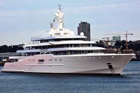 10 Examples of Yachts With a Price Tag Over 100 Million Dollars |  FindExamples