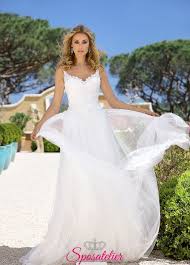 Acquista da sposatelier.it il tuo abito da sposa semplice economico. Abiti Da Sposa Semplici E Morbidi Modelli 2019sposatelier
