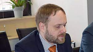 Jakub kulhánek (* 1985) je český úředník a politik, náměstkem ministra vnitra. Jakub Kulhanek Kdo Je Novy Ministr Zahranici