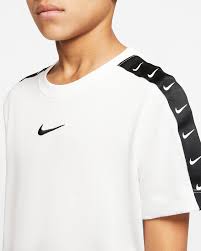 For you, an wide array of products: Volantino Allinizio Attuatore Nike Sportswear T Shirt Contare Pomodoro Guardare La Tv