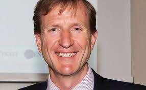 Carl Lamb's Instagram, Twitter & Facebook