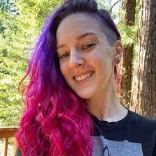 Penelope Wolff's Instagram, Twitter & Facebook