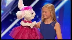 Un ventriloque exceptionnel dans un spectacle parfaitement conçu et rodé pour les enfants : America S Got Talent Une Jeune Ventriloque Bluffe Le Jury La Video Buzz Video Dailymotion