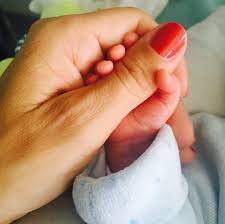 Magali Ripoll - Hello chers TOUS!!!! Pardonnez mon silence ces derniers  temps mais notre petit Marius a décidé de chambouler le calendrier et de  débarquer le 6 Mai dernier à 13h38 avec