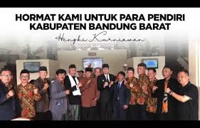 Maybe you would like to learn more about one of these? Keren Bahasa Sunda Wabup Kbb Hengky Kurniawan Di Hut Kbb Ke 13 Menuai Pujian Bandung Kita