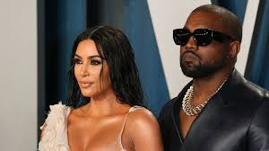 Kim kardashian is the star of the reality show 'keeping up with the kardashians' and businesswoman, creating brands such as kkw beauty, kkw fragrance and skims. Kim Kardashian Files To Divorce Kanye West Bbc News