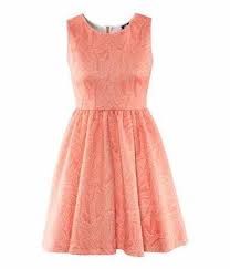 Sie sind auf die hochzeit ihrer besten freundin eingeladen, und haben keine idee was sie anziehen sollen? Kleid Fur Die Hochzeit Gast