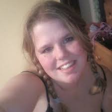 Gayle Roark's Instagram, Twitter & Facebook