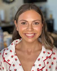 My beautiful bride @isabellaerein this past weekend. My favorite look for a  bride is soft, natural, glowy glam and the hair was🤌🏼  @beckywiththegoodhair716 • • • #buffalomakeupartist #buffalobridalmakeup  #makeupartist #buffalobrides ...