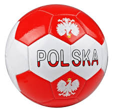 Zdarzają się co prawda genialne występy krajowych drużyn, jednak bardzo rzadko. Polska Pilka Nozna Zabawka Bonito