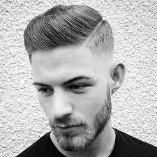 Quiff Haircut Fur Manner 40 Mannliche Voluminose Frisuren Jungs Frisuren Manner Frisuren Und Mannerhaare
