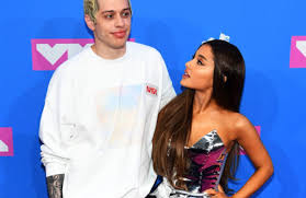 Pete davidson dated ariana grande right after her breakup with mac miller and davidson now says the rapper's death factored into their split. Pete Davidson Reportedly Nixes Ariana Grande Snl Skit Complex