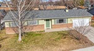 We did not find results for: Need Ideas For Exterior Paint To Go With Pink Brick On Ranch House