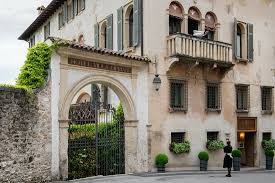 Da 30 anni, red canzian vive in una villa. Una Cena Vegana Con Red Canzian Recensioni Su Villa Cipriani Hotel Asolo Tripadvisor