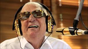 John Laws interviews Tim Cahill. Cahill hangs up. Listener swears.