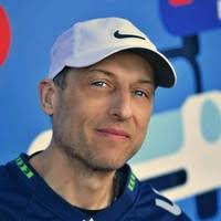 30+ "Wayne Mays" profiles