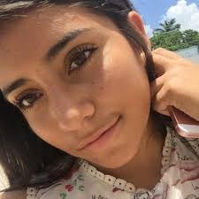 Isa Hernandez (@isahernandez_2)