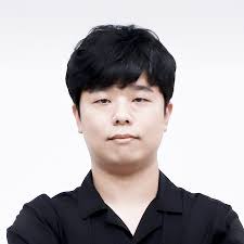 DEVIEW 2021 :: Android 앱 개발자는 왜 자진해서 서버 개발자가 되었나: 클로바앱의 점진적 배포와 호환성 관리