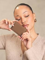 Evie Small Snap Wallet Black