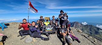 Maybe you would like to learn more about one of these? Jaya Trekker Rinjani Lombok Volcano Trekking Tetebatu Tour Guide Service
