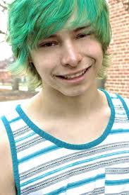 I'm not the most attractive guy 😍, or photogenic🤪, or even the most fit.  💪🏻But, in a very sad world… I am very kind, caring, and considerate! ☺️ I  used to worry