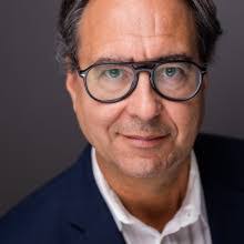 Mark Ware's Instagram, Twitter & Facebook