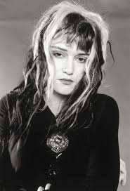 Ann Summa's Instagram, Twitter & Facebook