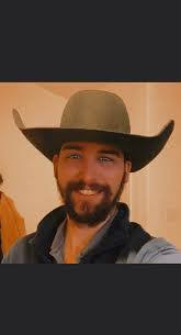 Justin Batson's Instagram, Twitter & Facebook