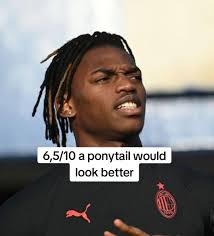 Rafael Leao Hairstyle