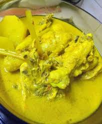 Pasalnya, bahan opor ayam di resep semuanya tersedia di supermarket yang ada di aplikasi happyfresh. Resepi Sheila Rusly Fans Masak Lemak Cili Api Ayam Campur Kentang Nmpk Tak Warna Kuning Kuahnya Yg Cantik Tu Kena Guna Kunyit Hidup Utk Dptkn Warna Kuning Mengancam Mcm Tu Utk