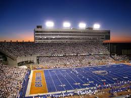 Boise State Broncos Stadium Difference Between French