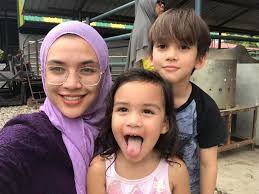 Pasangan eksklusif nie, farid kamil & diana danielle telahpun dipilih oleh cadbury malaysia untuk menjadi jurucakap bagi salah. Gambar Tahun Keenam Lebih Menarik Istimewa Luahan Diana Danielle Kepada Farid Kamil Soya Lemon