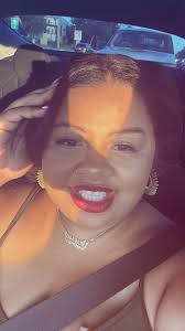 Woman seeking friends in Orlando area