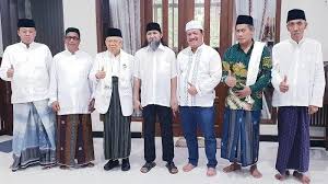 Official page for habib ali zaenal abidin bin alwi alkaff on facebook oleh beberapa admin. Ma Ruf Amin Berbincang Masalah Kebangsaan Saat Bersilahturahmi Dengan Habib Ja Far Tribunnews Com Mobile