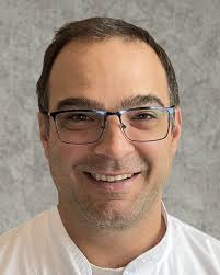 It's time for another chef shoutout! We couldn't be more excited to have  Chef John Huff bringing his expertise to Garden Gala. John Huff is a  seasoned chef with over 20 years