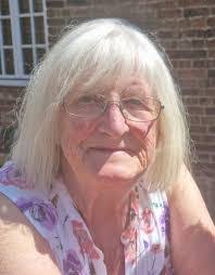 Debra Gary's Instagram, Twitter & Facebook