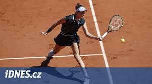 Markéta vondroušová na stránkách billie jean king cupu (anglicky) Online Hard To Wait For The Semis Federer Plays In Wawrinka