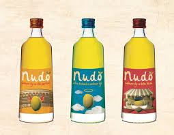 Etikete Za Maslinovo Ulje Studentski Rad By Jovana Jelic Via Behance Rad Bottle Oils