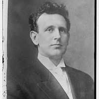 Lindbergh after grand jury (cropped)