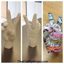 I Ve Been Working On A Chimp Sculpture For The Last Week Or So With No Real Progress To Show Middle School Art Projects Hand Art Projects School Art Projects