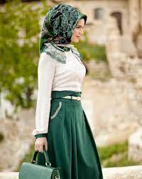 Yeşille uyumlu renkler, yeşile yakışan renkler nelerdir? Ordek Basi Yesili Ile Uyumlu Renkler Tarz Kadin