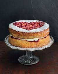 The traditional victoria sandwich is a baking classic and surely the most traditional of english sunday treats. Recipes For Easy Desserts Victoria Sponge Cake And Strawboffee Pie Express Co Uk