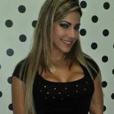 Verônica Araújo (@ve_araujo)