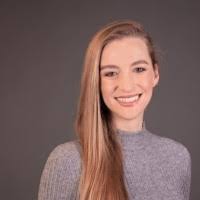 Sarah Bergquist's Instagram, Twitter & Facebook