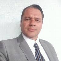 20+ perfis com “Maury Souza”