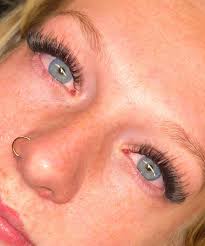 Trade engagement photos for beauty services?