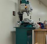How to Lift and Lower Heavy Equipment with Car Screw Jacks ...