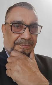 Which one to trust: MG customer care or dealer?