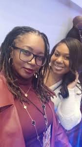 Crystal Lee came by, talked High School at Beaumont, Being a walking Coach,  Her @high_heels_tea_podcast and being the Face of @poptheballoonstlouis it  was a great talk with her. Check it out